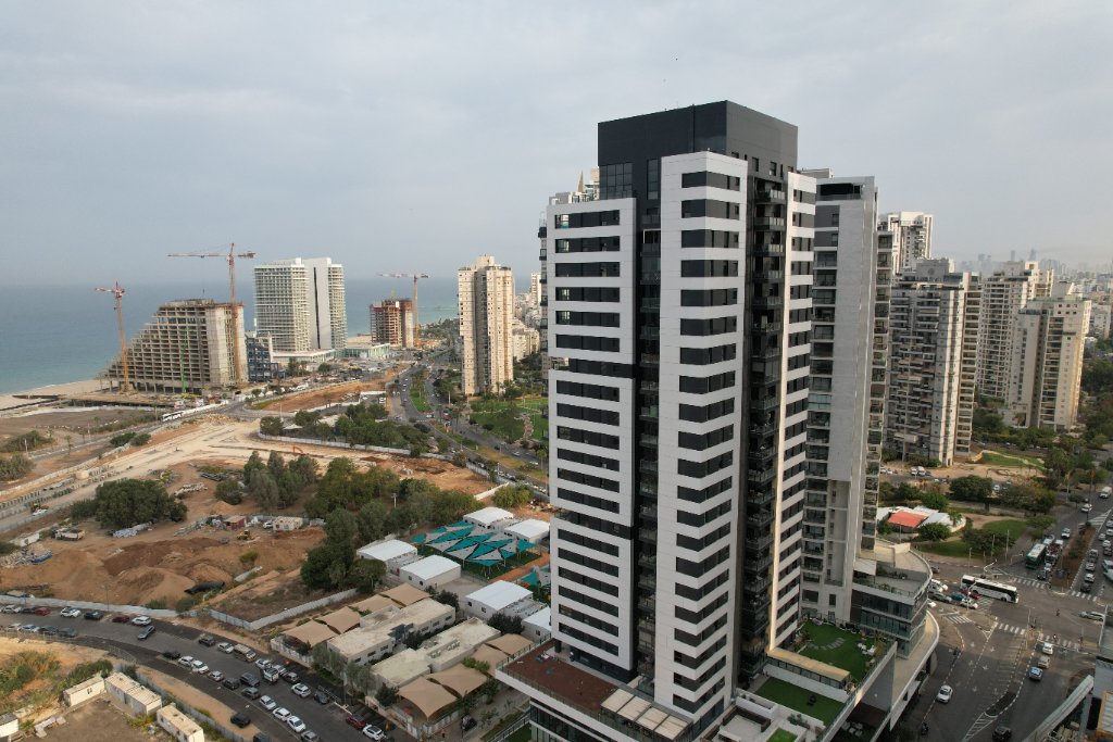 SEA TOWER 5 - פארק הים